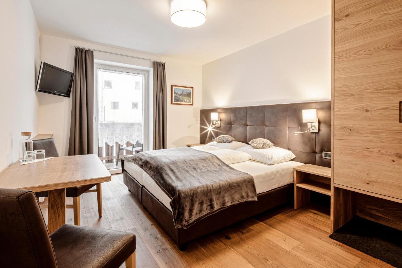 Budget Double Room,1005395437:JPEG