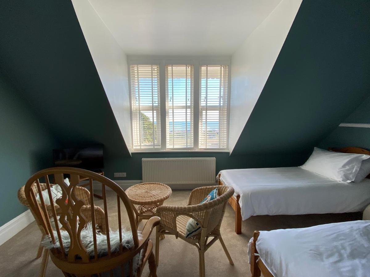 Triple Room with Sea View