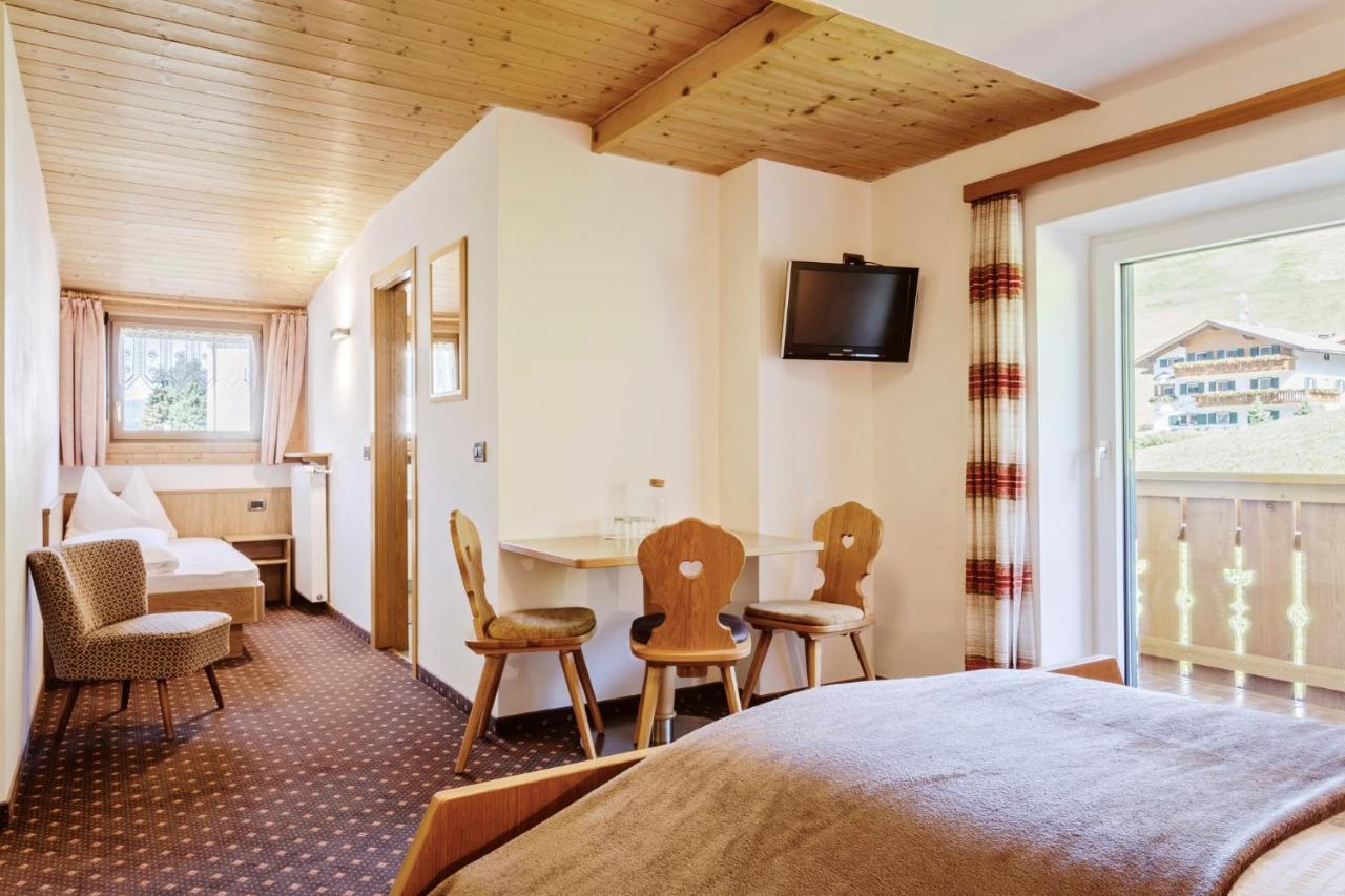 Basic Triple Room
