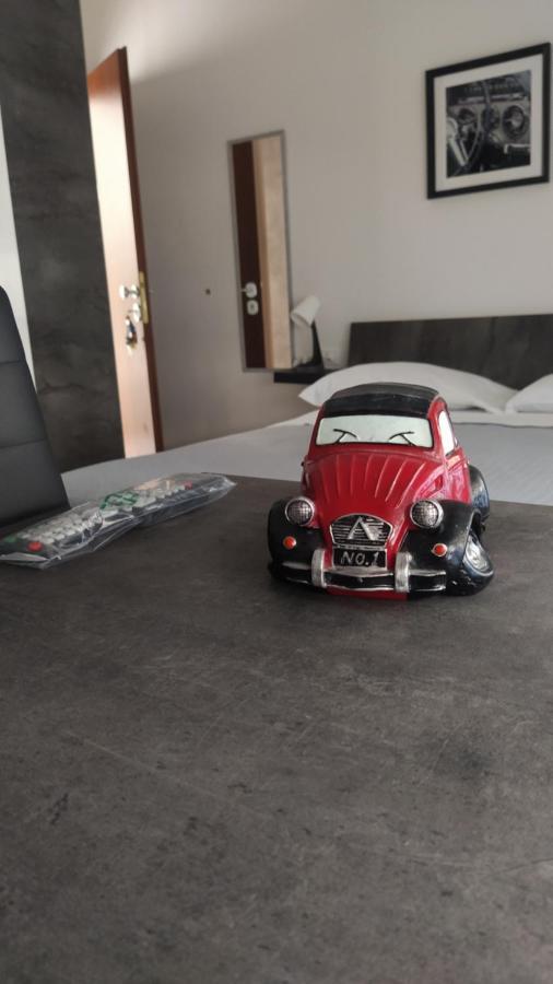 King Room