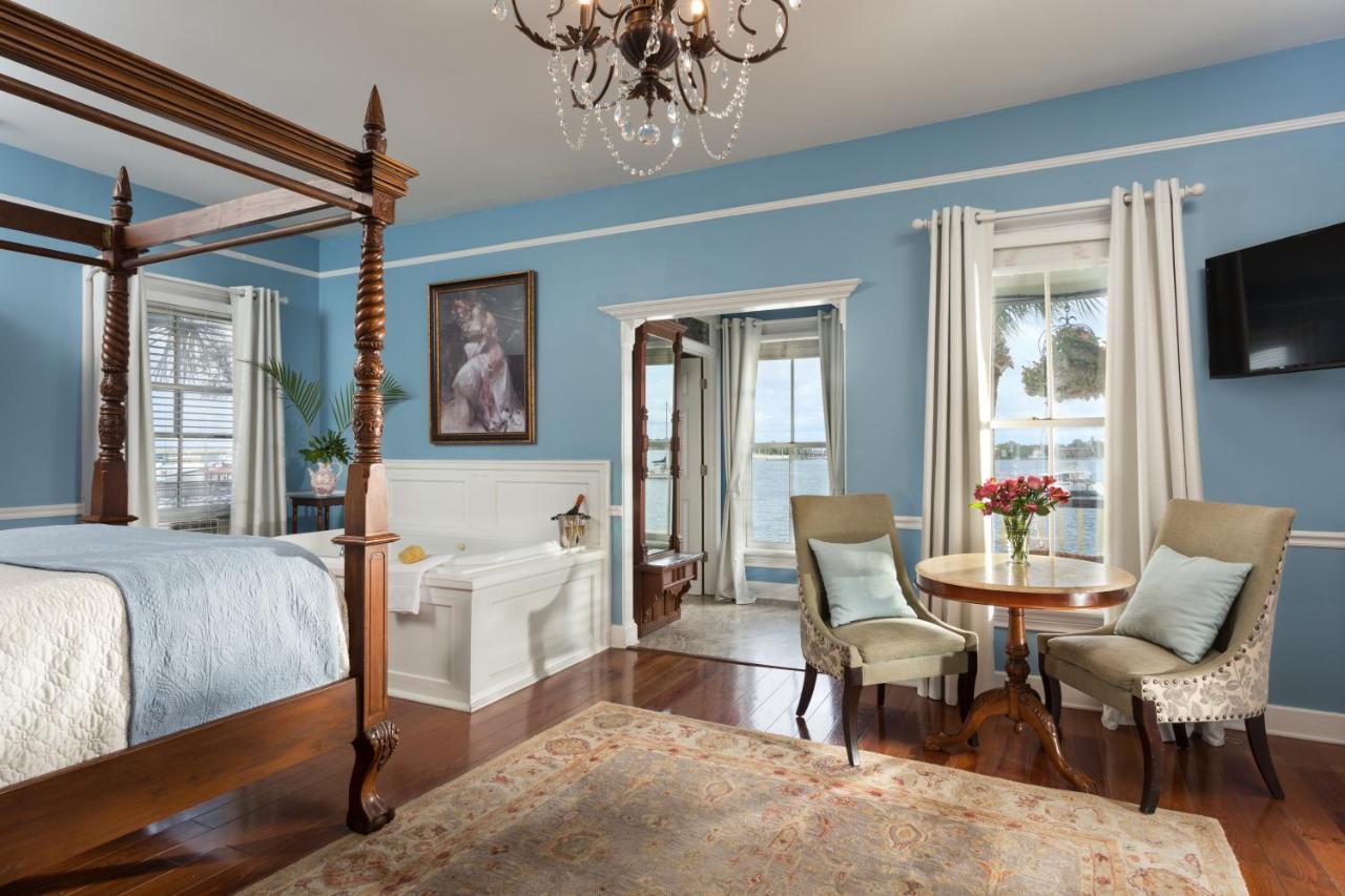 Deluxe Suite Sea View