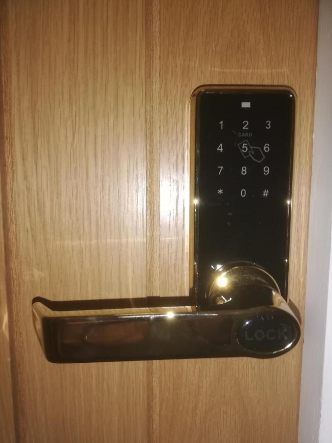 Double or Twin Room with Shower
