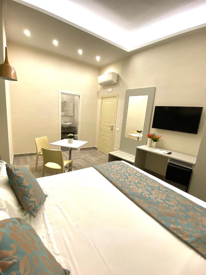 King Room with Spa Bath