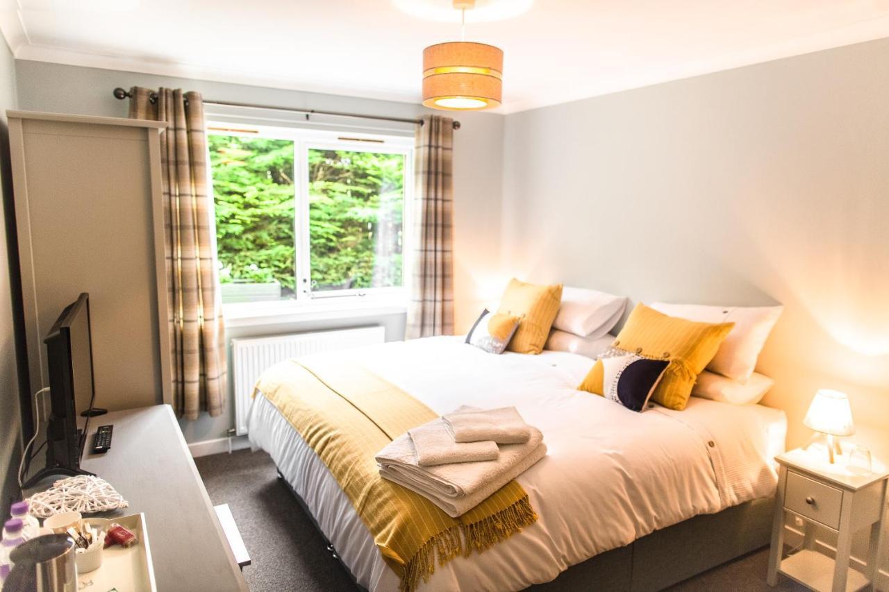 Double or Twin Room with Shower