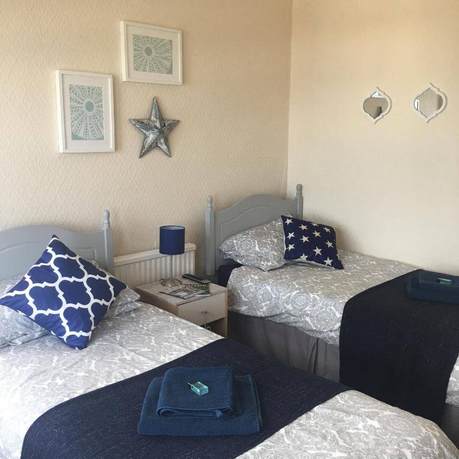 Triple Room with Private External Bathroom