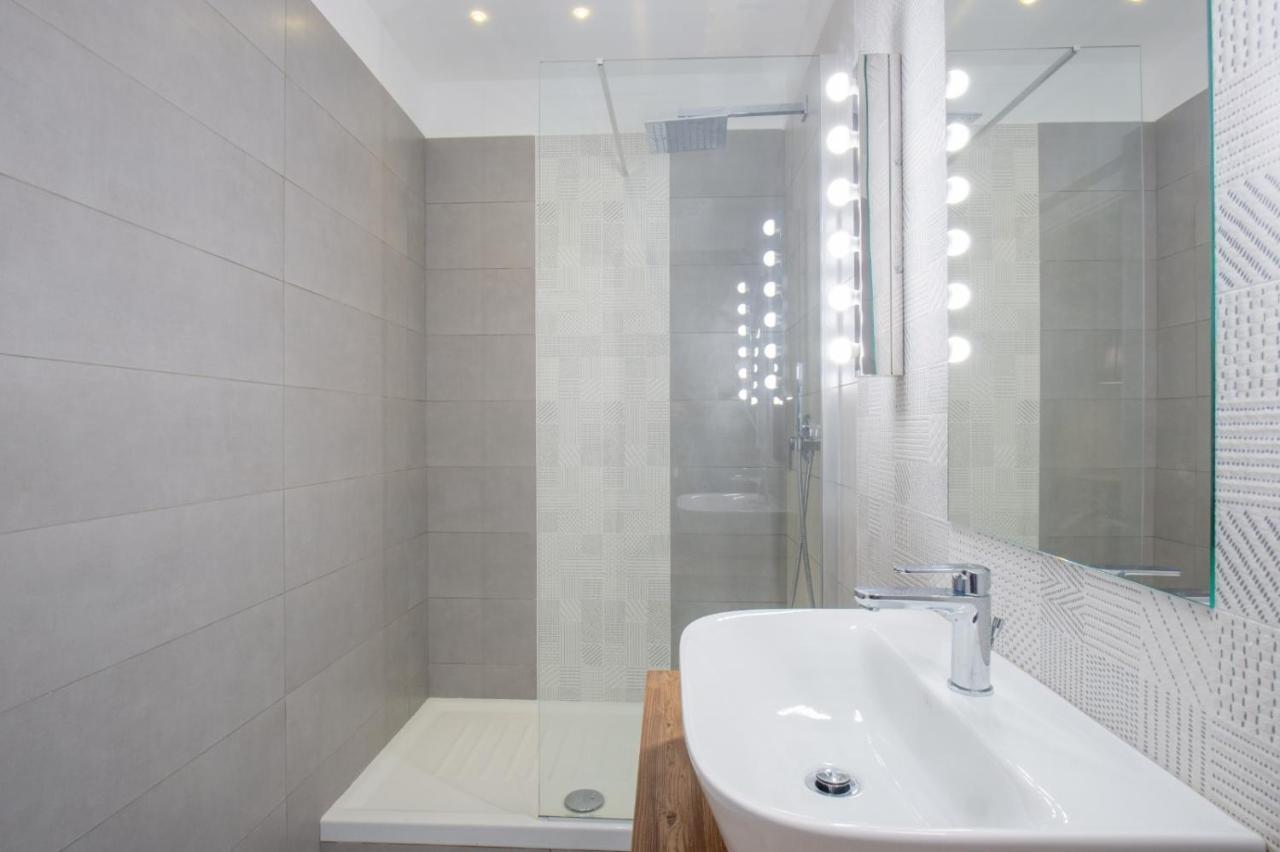 Double Room,1033118603:JPEG