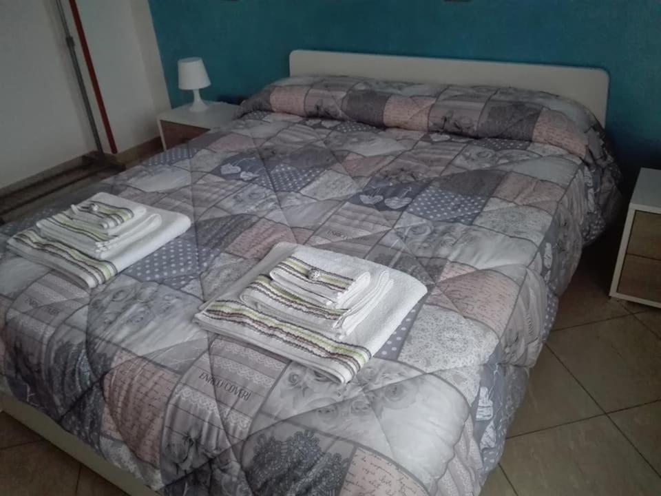 Double Room Private External Bathroom