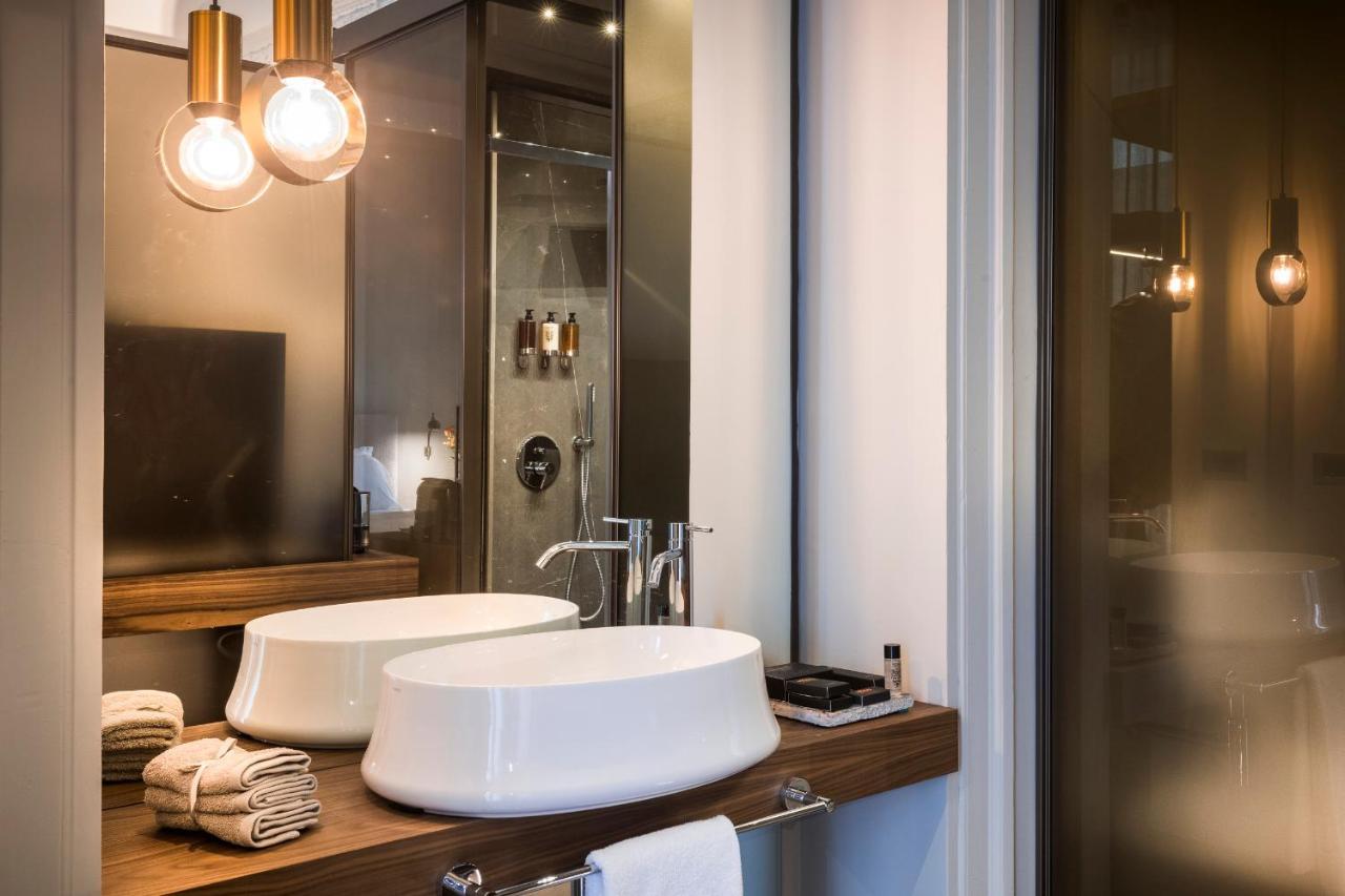 Standard Double Suite,1033594790:JPEG