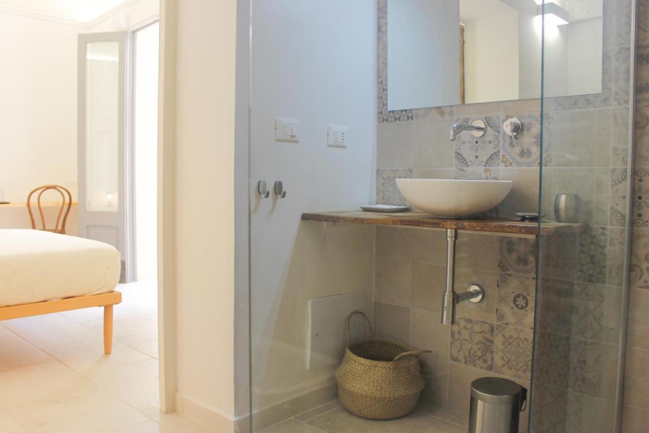 Deluxe Double or Twin Room Pool Access