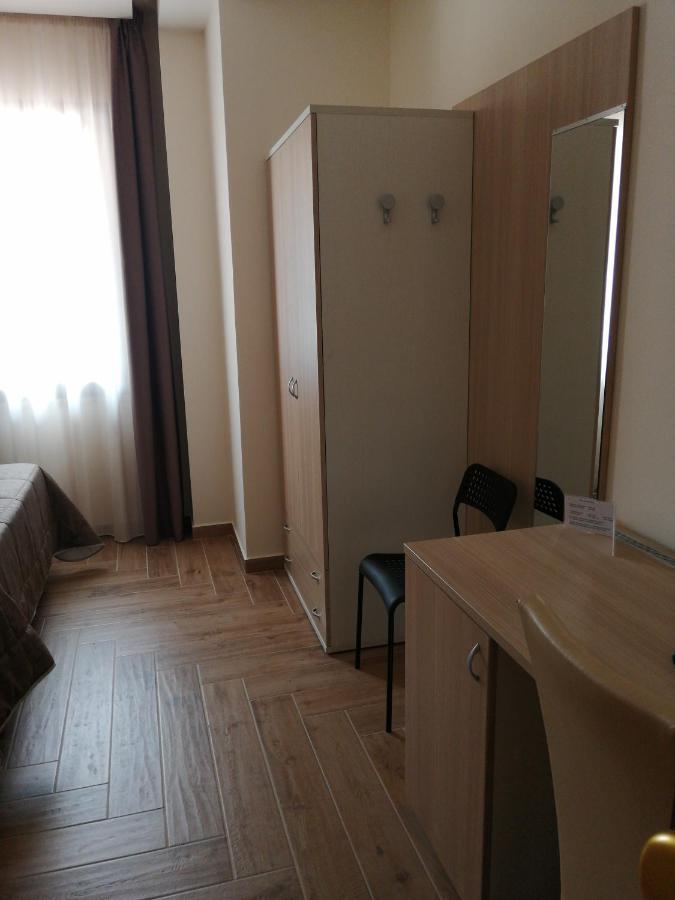 Single Room Private Bathroom