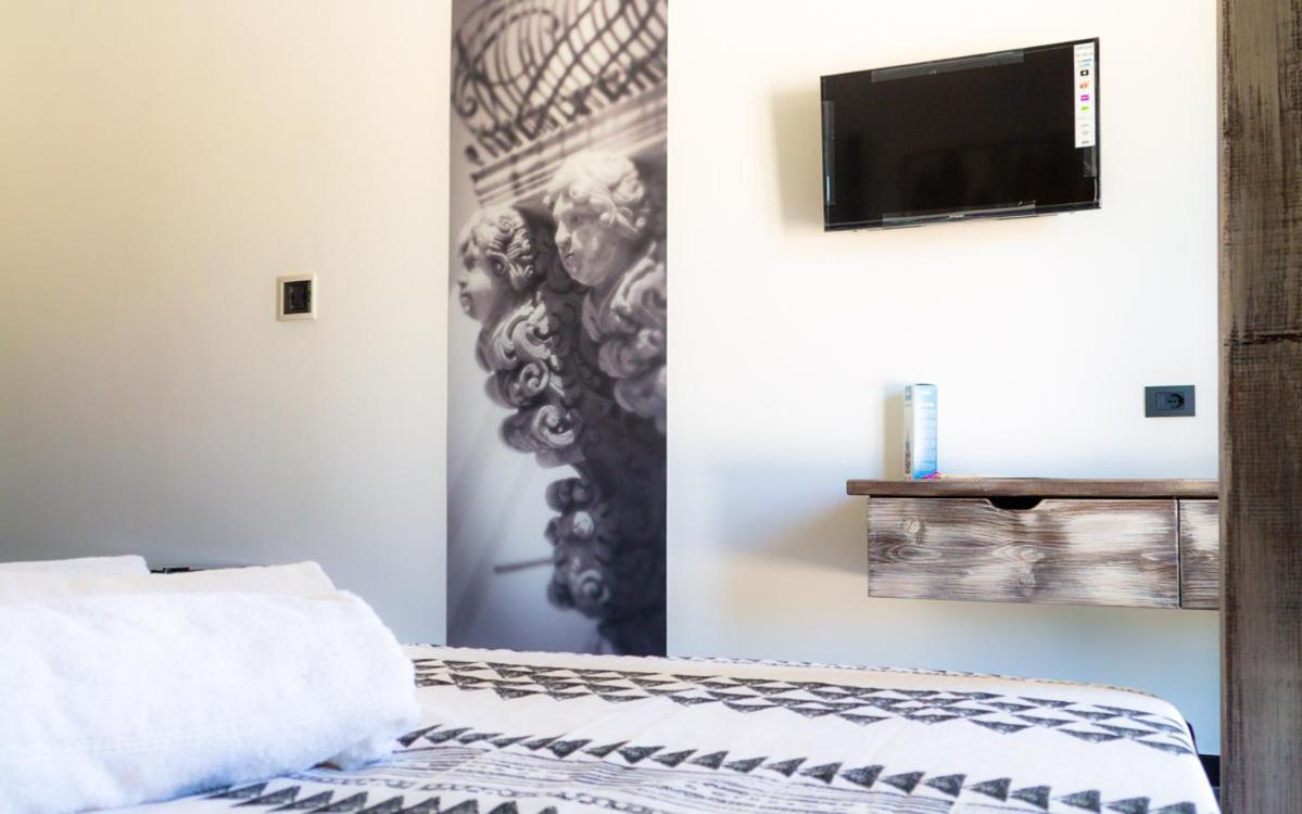 Deluxe Room,1034708750:JPEG