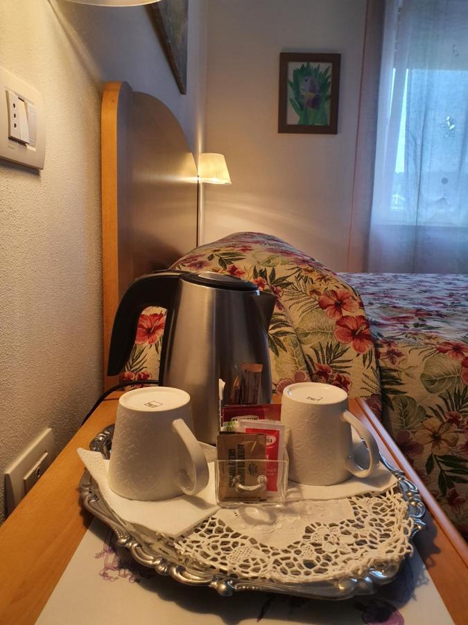 Camera Deluxe