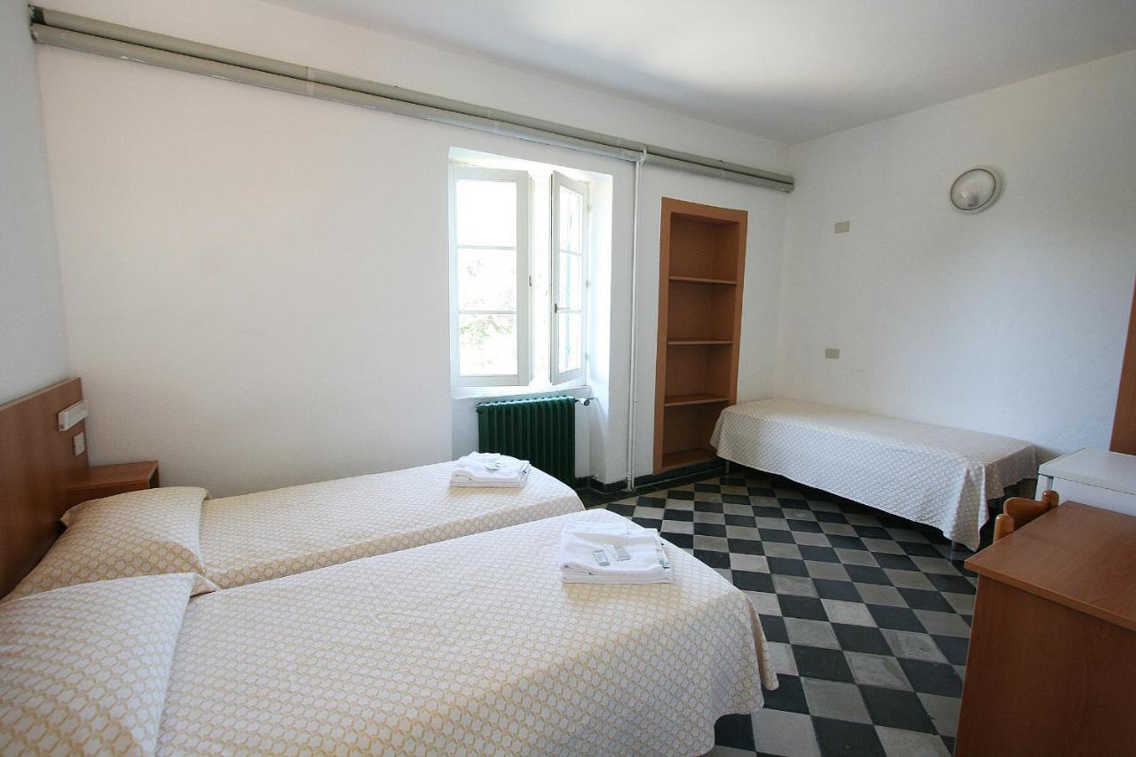 Double or Twin Room with Extra Bed
