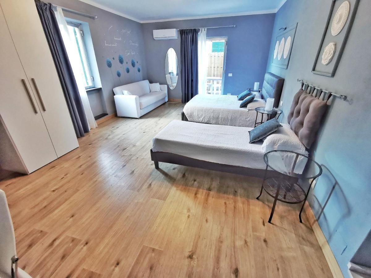 Triple Room Terrace