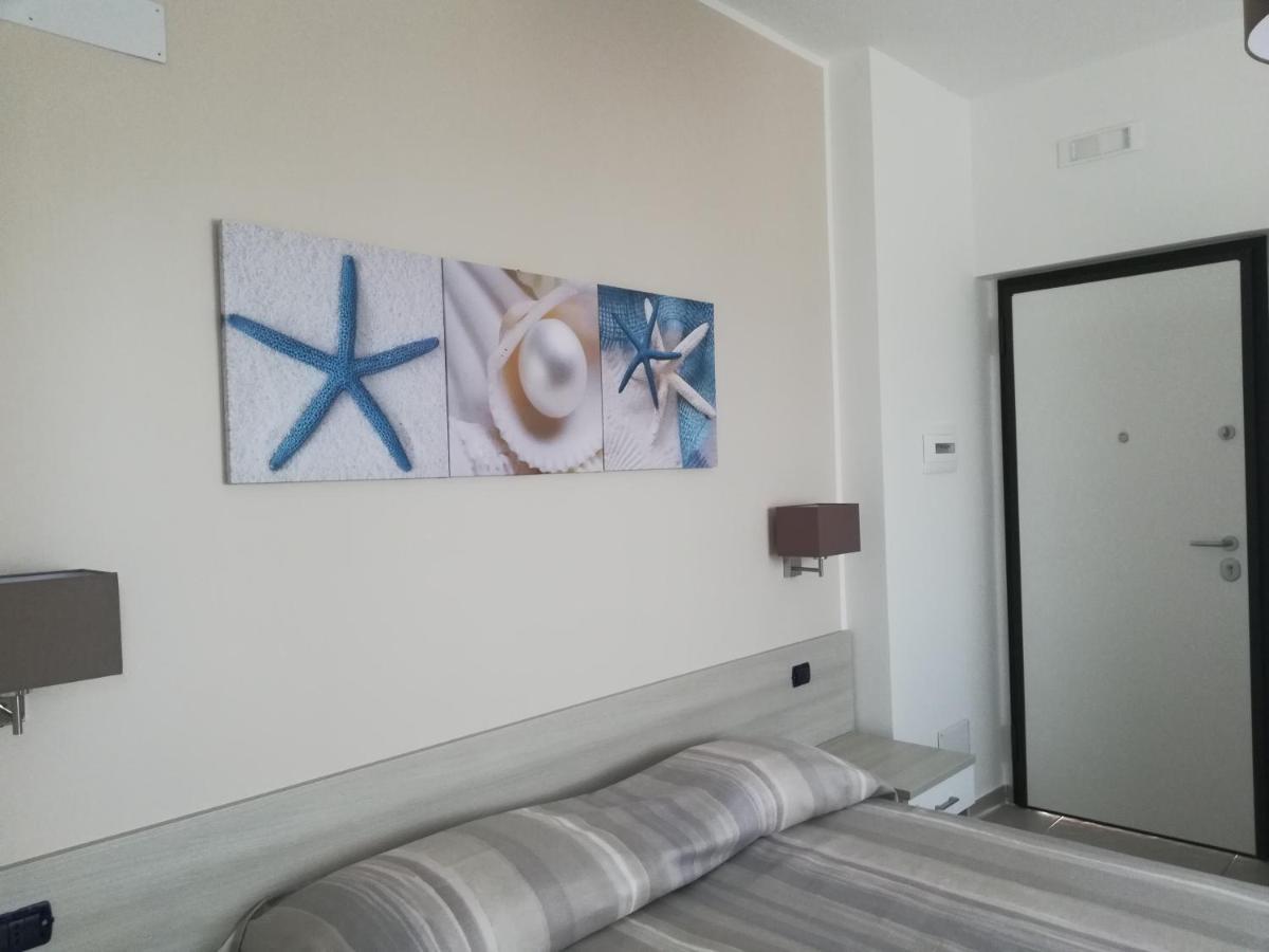 Standard Triple Room Sea View,1040552950:JPEG