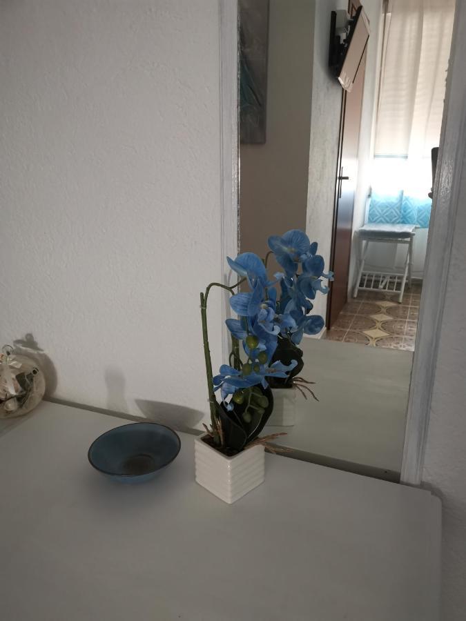 Triple Room Private Bathroom