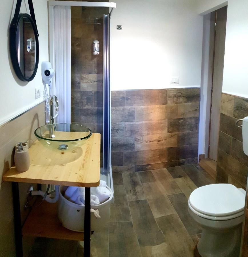 Double Room Private Bathroom,1233845735:JPEG