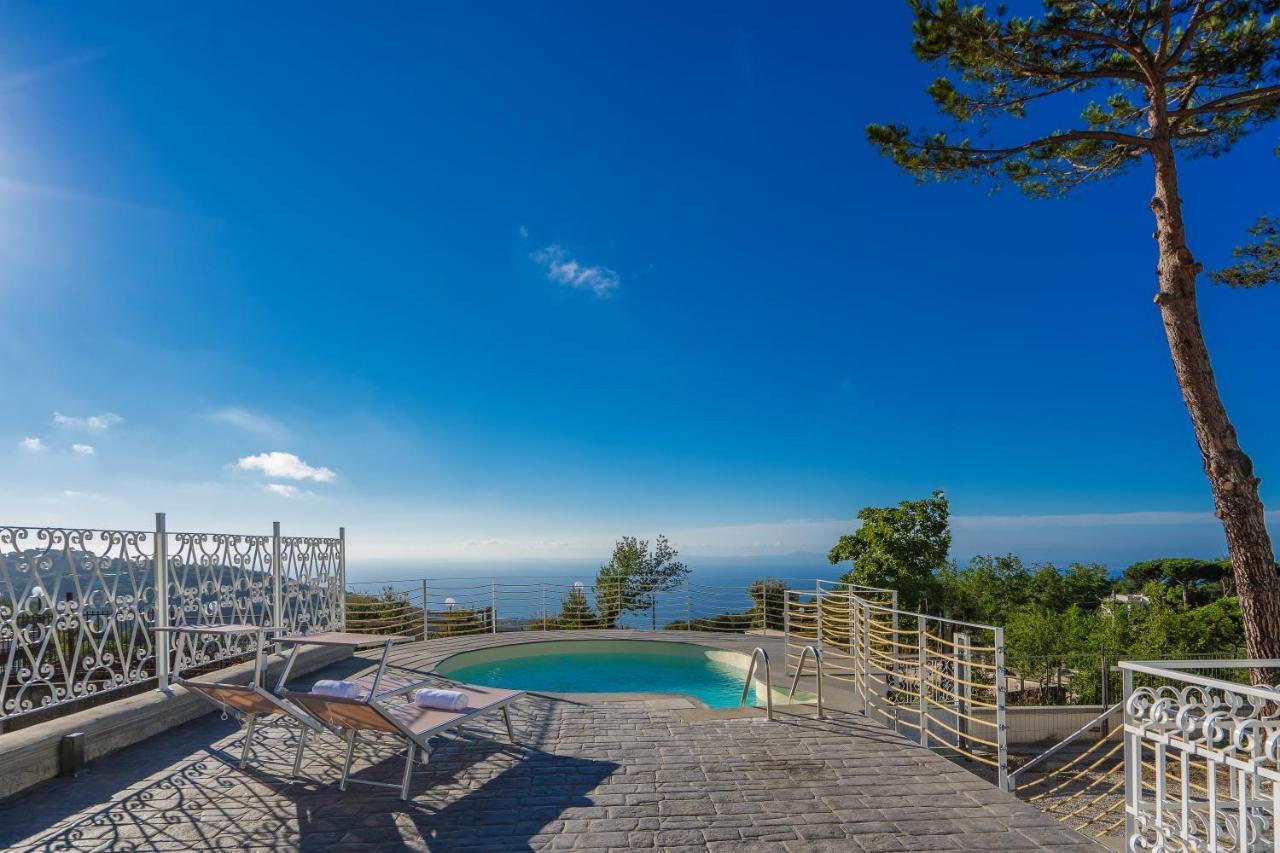 Villa with Private Pool,1056829663:JPEG