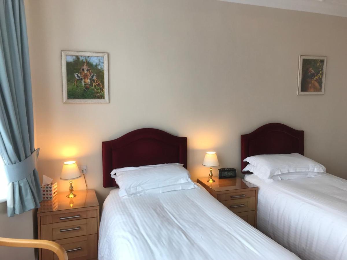 Small Twin Room