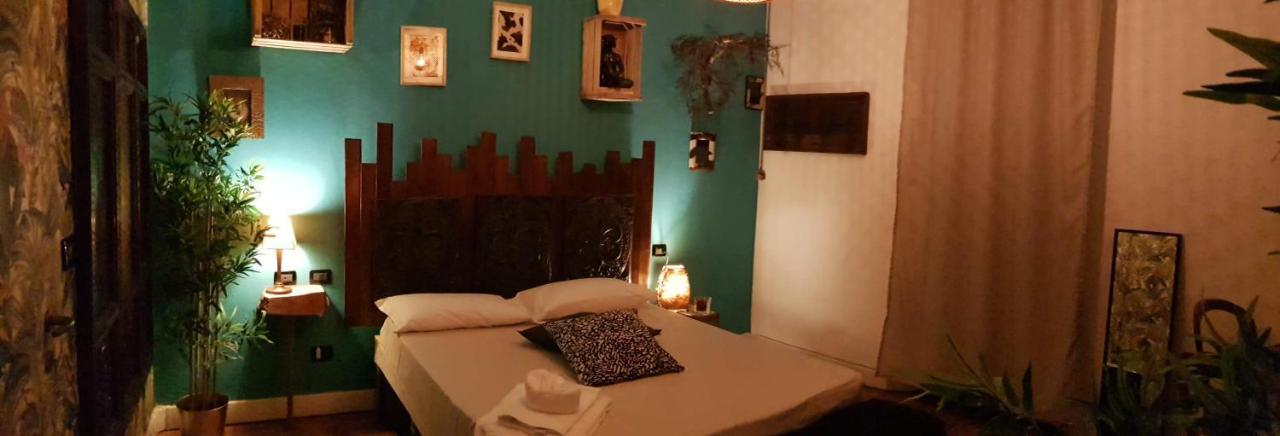 Double Room with Shared Bathroom,1499206165:JPEG