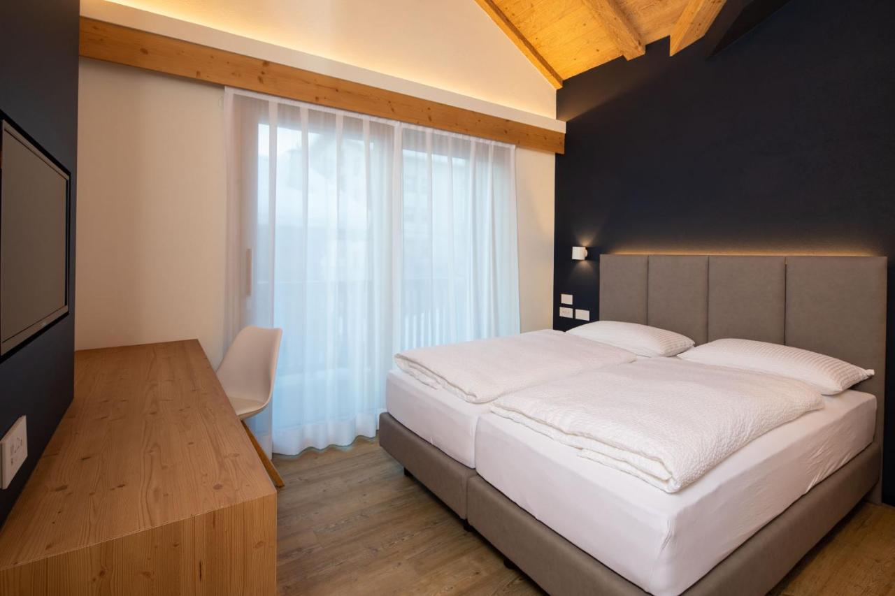 Double or Twin Room Balcony