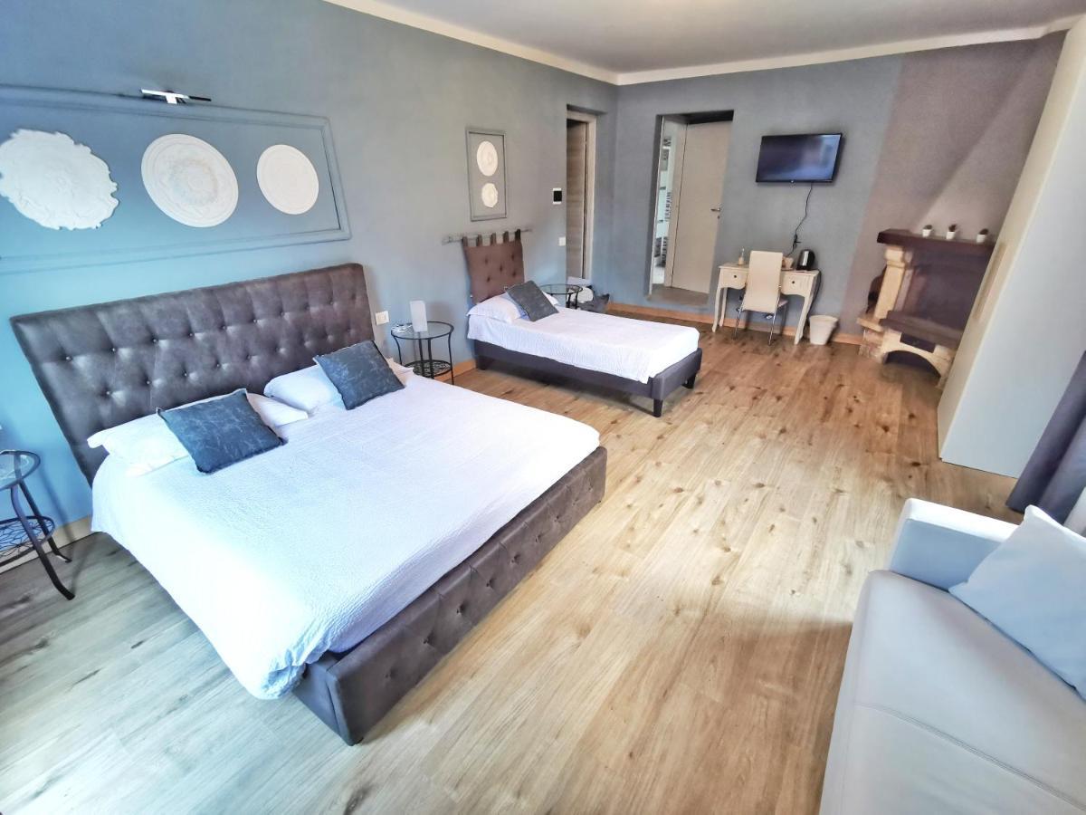 Triple Room Terrace