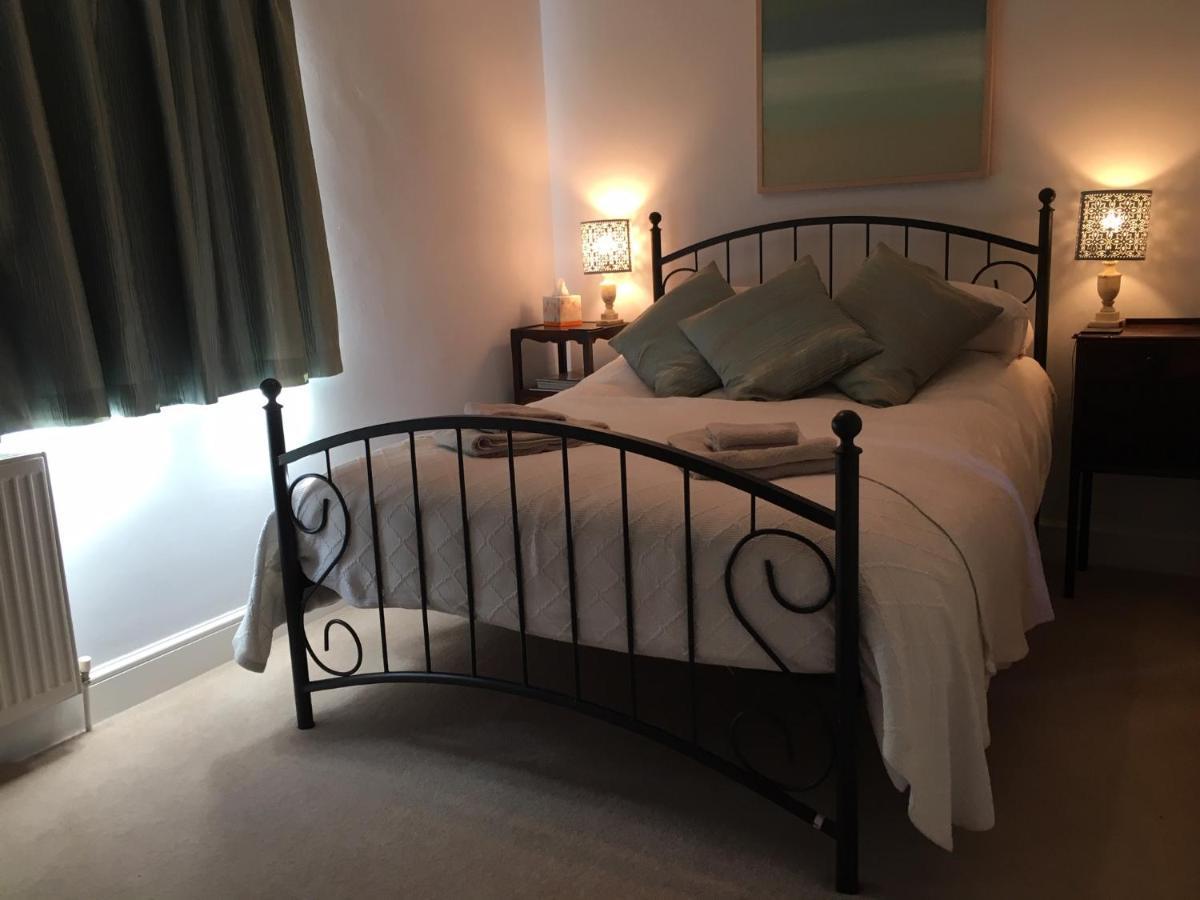 Double Room with Private Bathroom,1417139049:JPEG