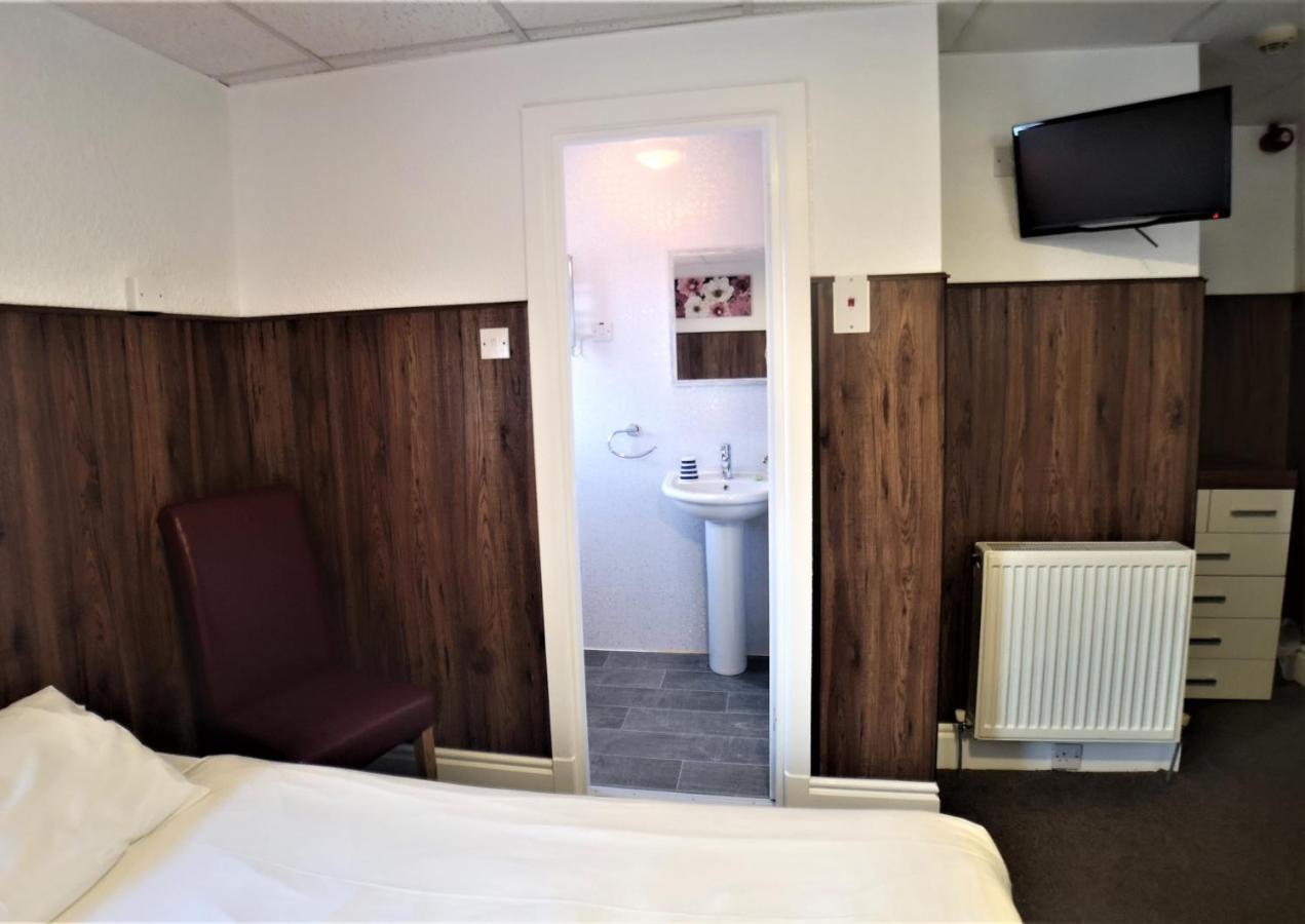 Triple Room with Shower