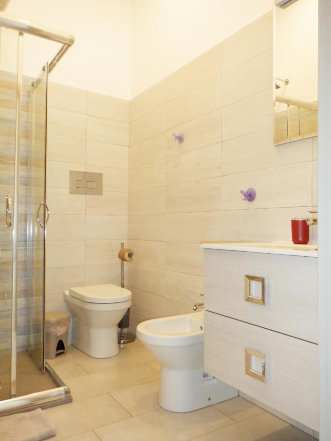 Triple Room Private Bathroom
