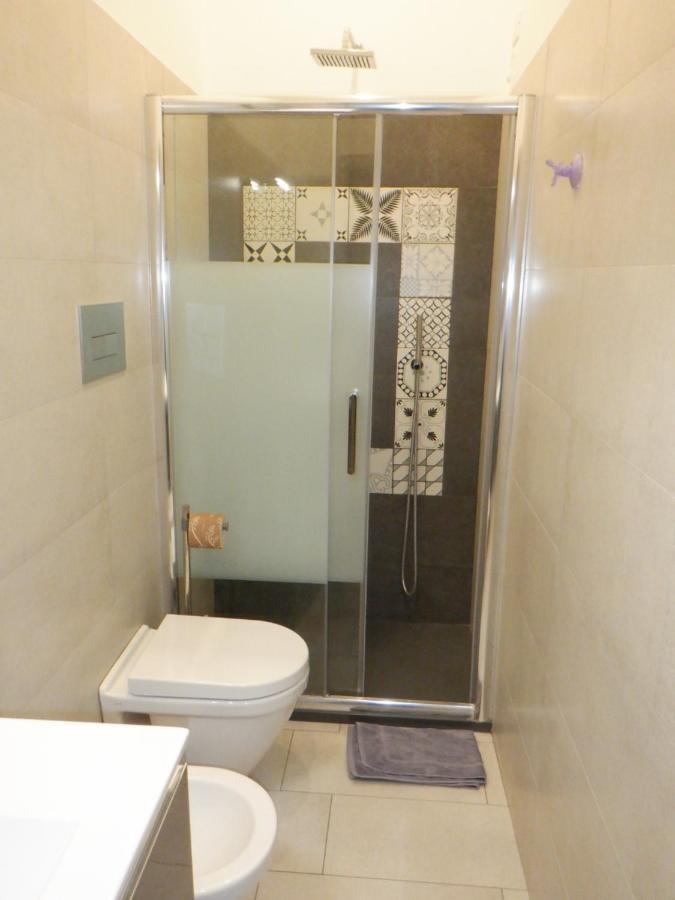 Triple Room Private Bathroom