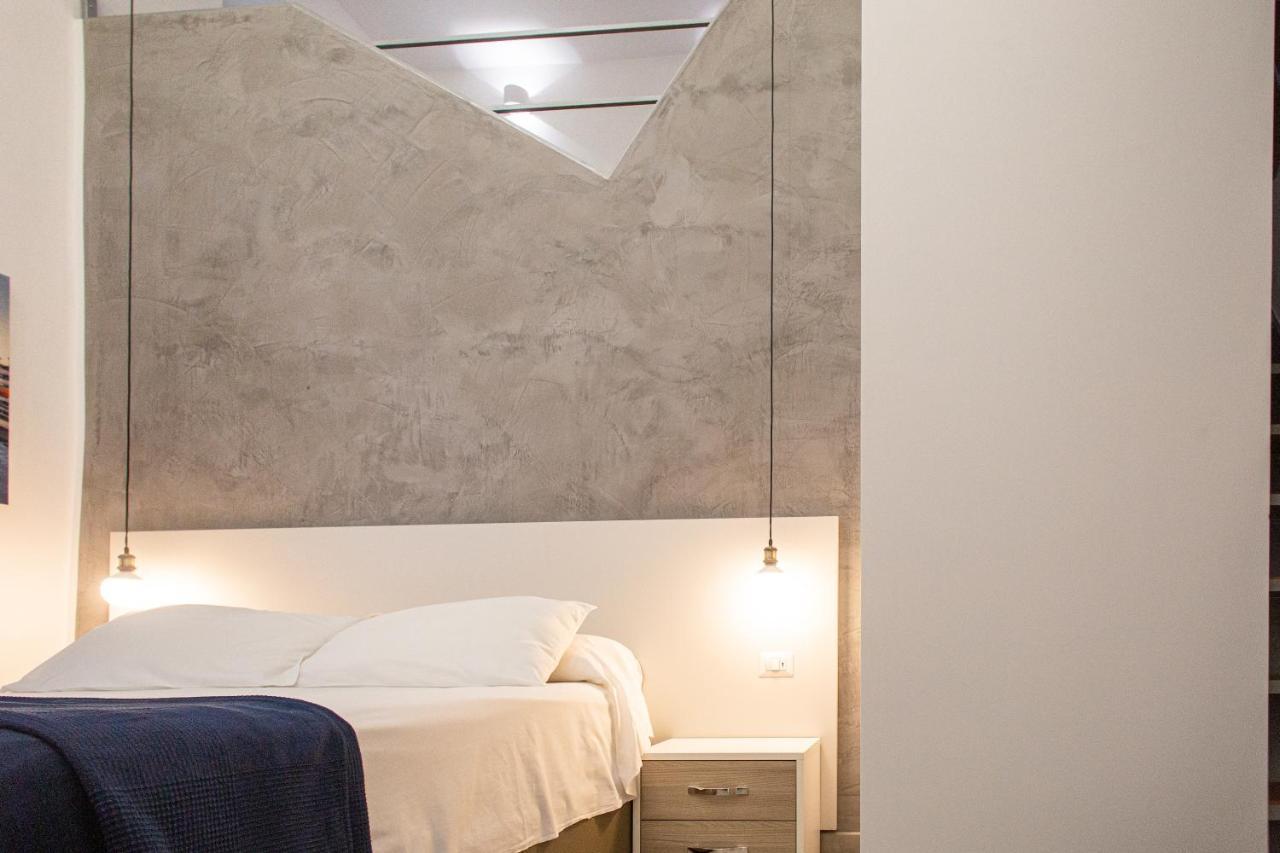 Deluxe Triple Room,1107165951:JPEG
