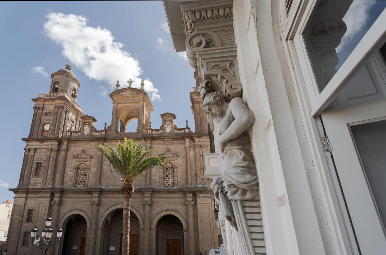 King Suite with Balcony,1113084702:JPEG