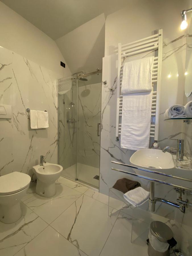 Superior Double or Twin Room,1107285654:JPEG