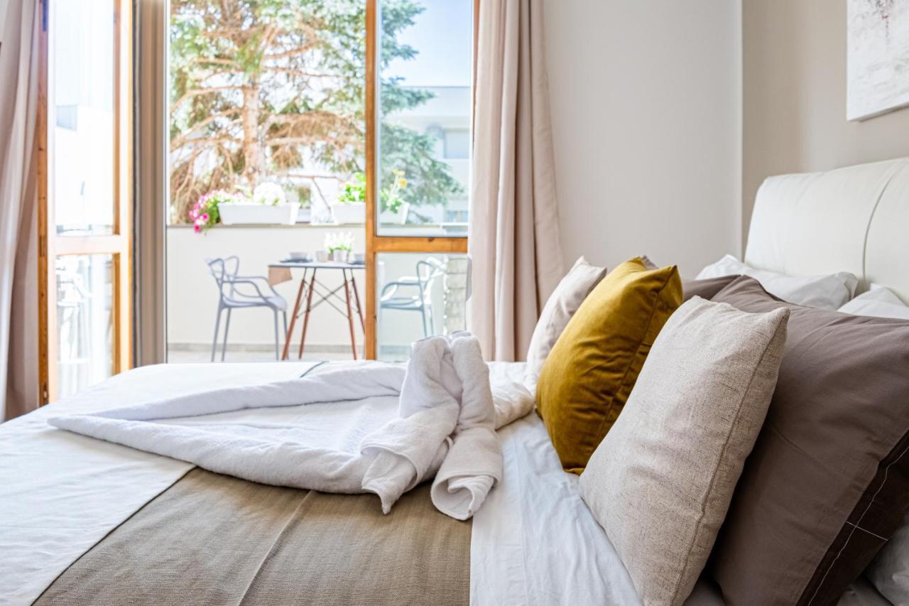 Deluxe Double Room Balcony