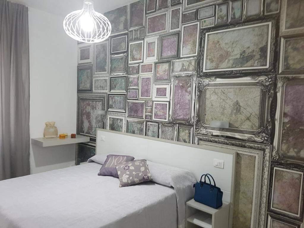 Double Room,1431445516:JPEG