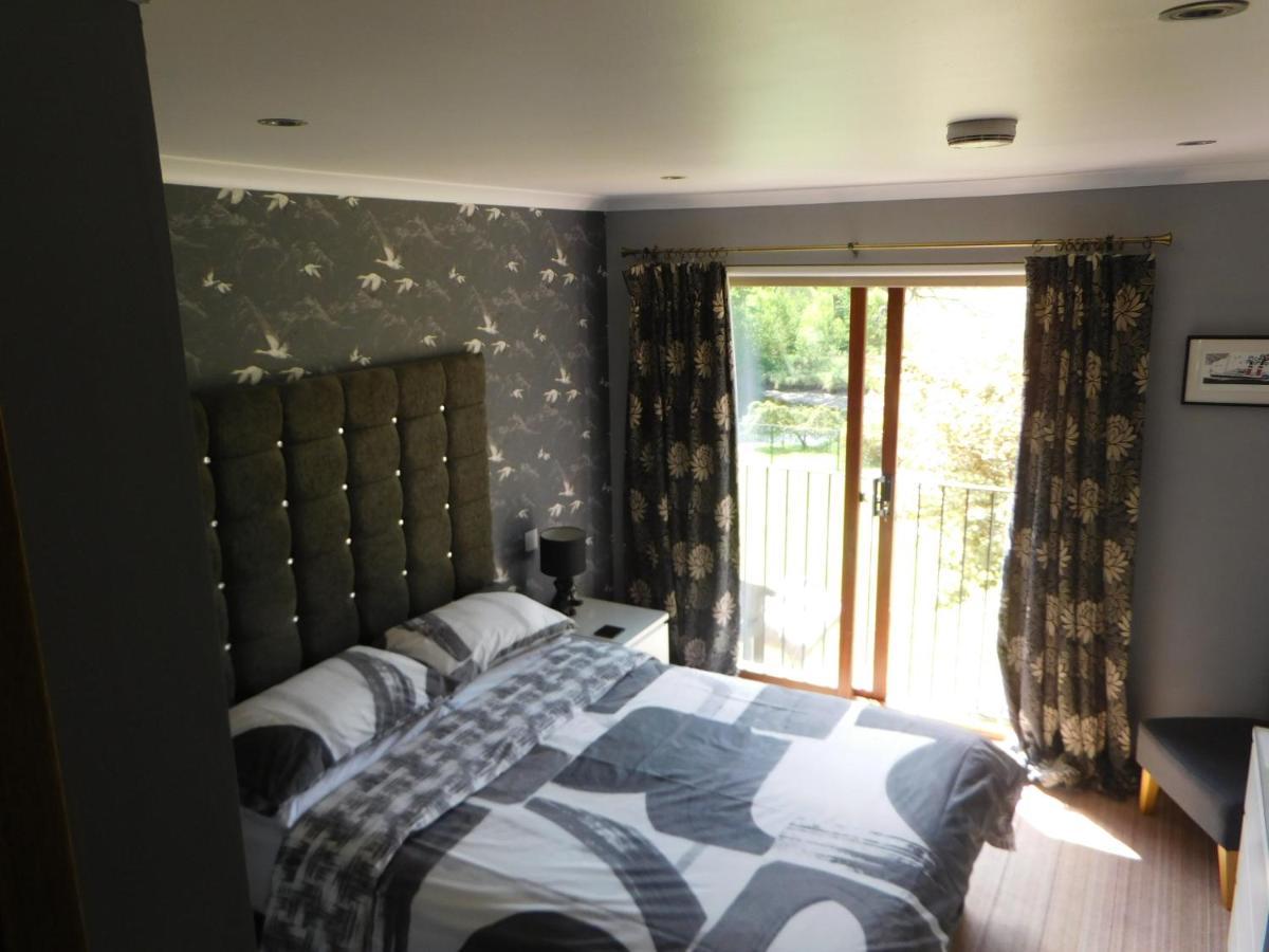 King Room with Balcony