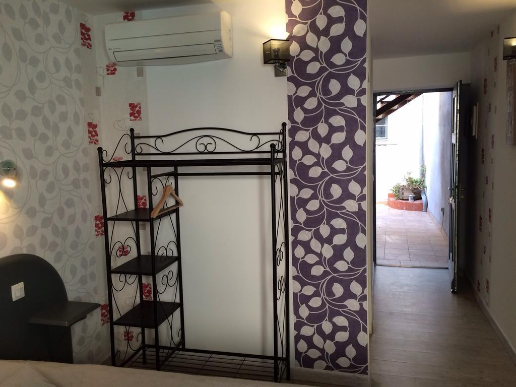 Double Room,665095434:JPEG