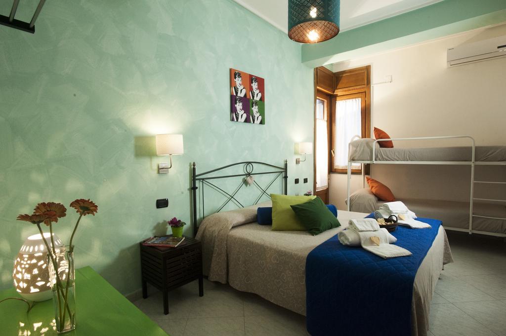 Triple Room,112383753:JPEG