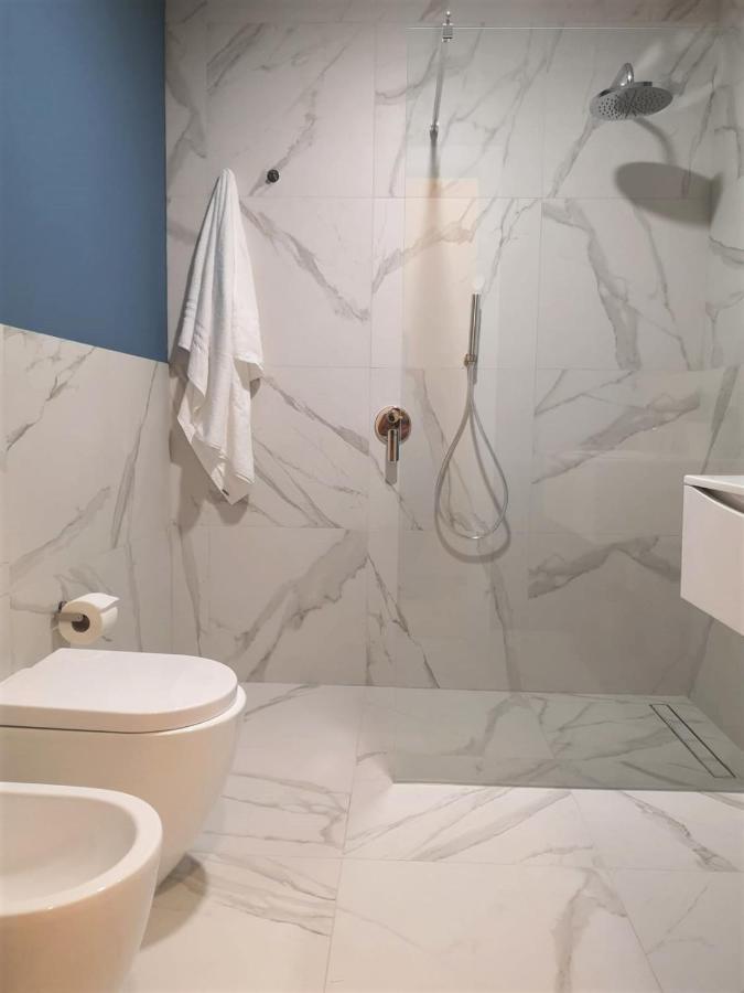 Ampia Camera Matrimoniale