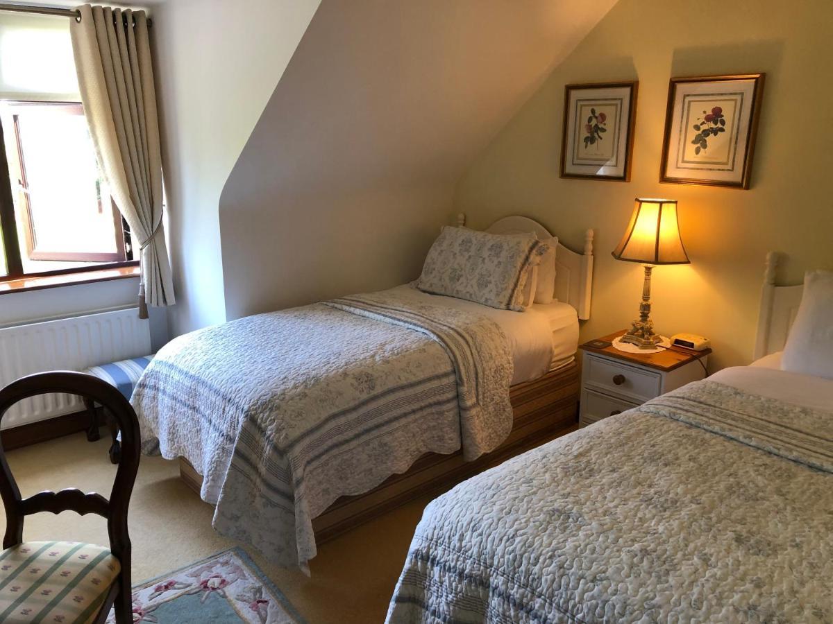 Twin Room,1580632597:JPEG