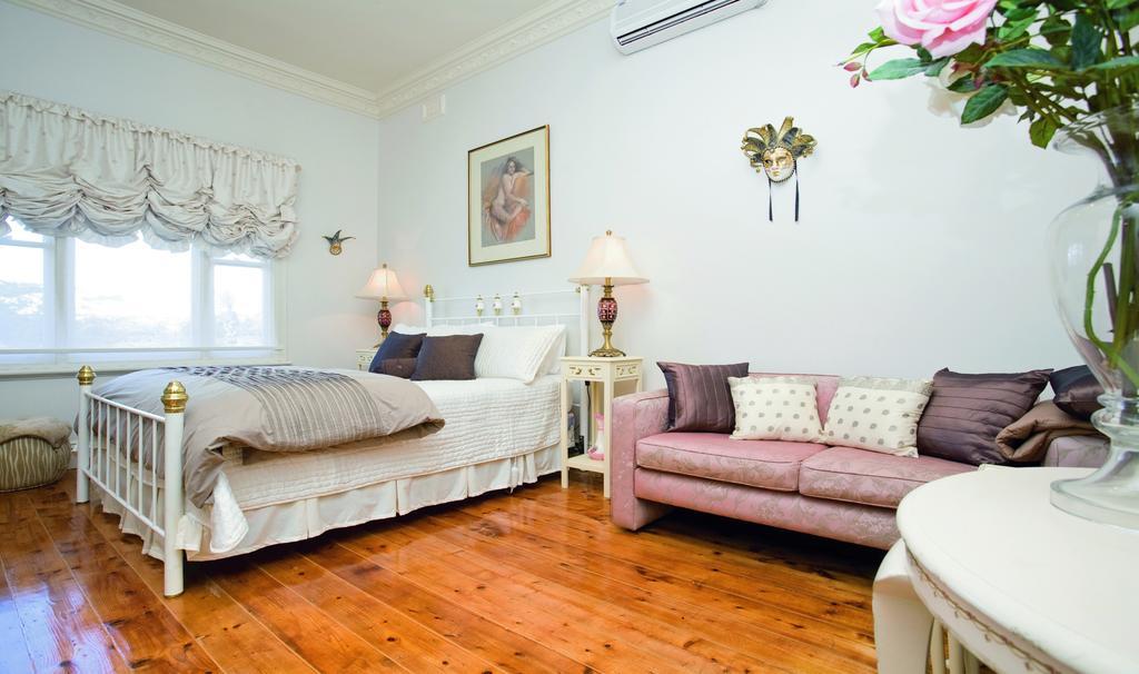 Romance Double Room with Spa Bath