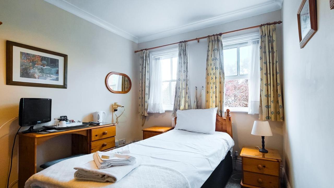 Standard Single Room,1657177255:JPEG