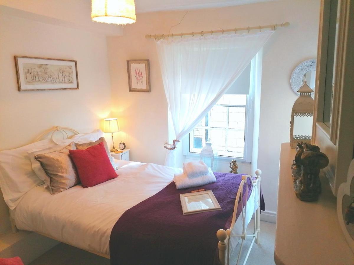 Large Single Room,1157946026:JPEG