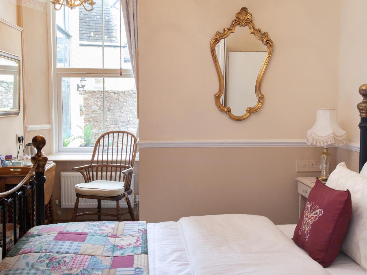 Deluxe Single Room,1589292943:JPEG