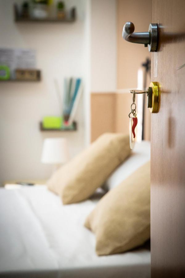 Deluxe Queen Room,1629458004:JPEG