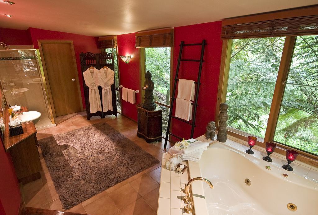 One-Bedroom Linden Cottage
