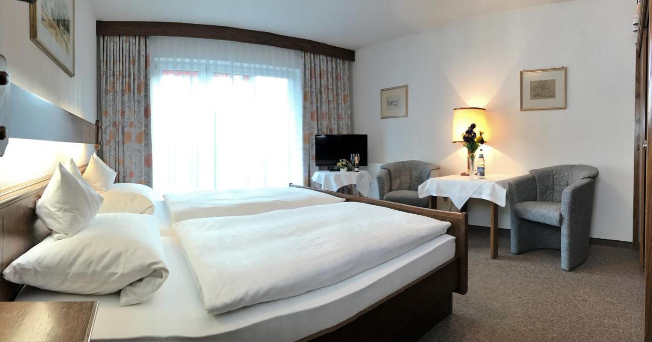 Großes Doppelzimmer