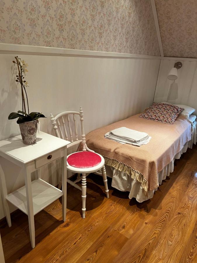 Tvåbäddsrum Standard med delat badrum