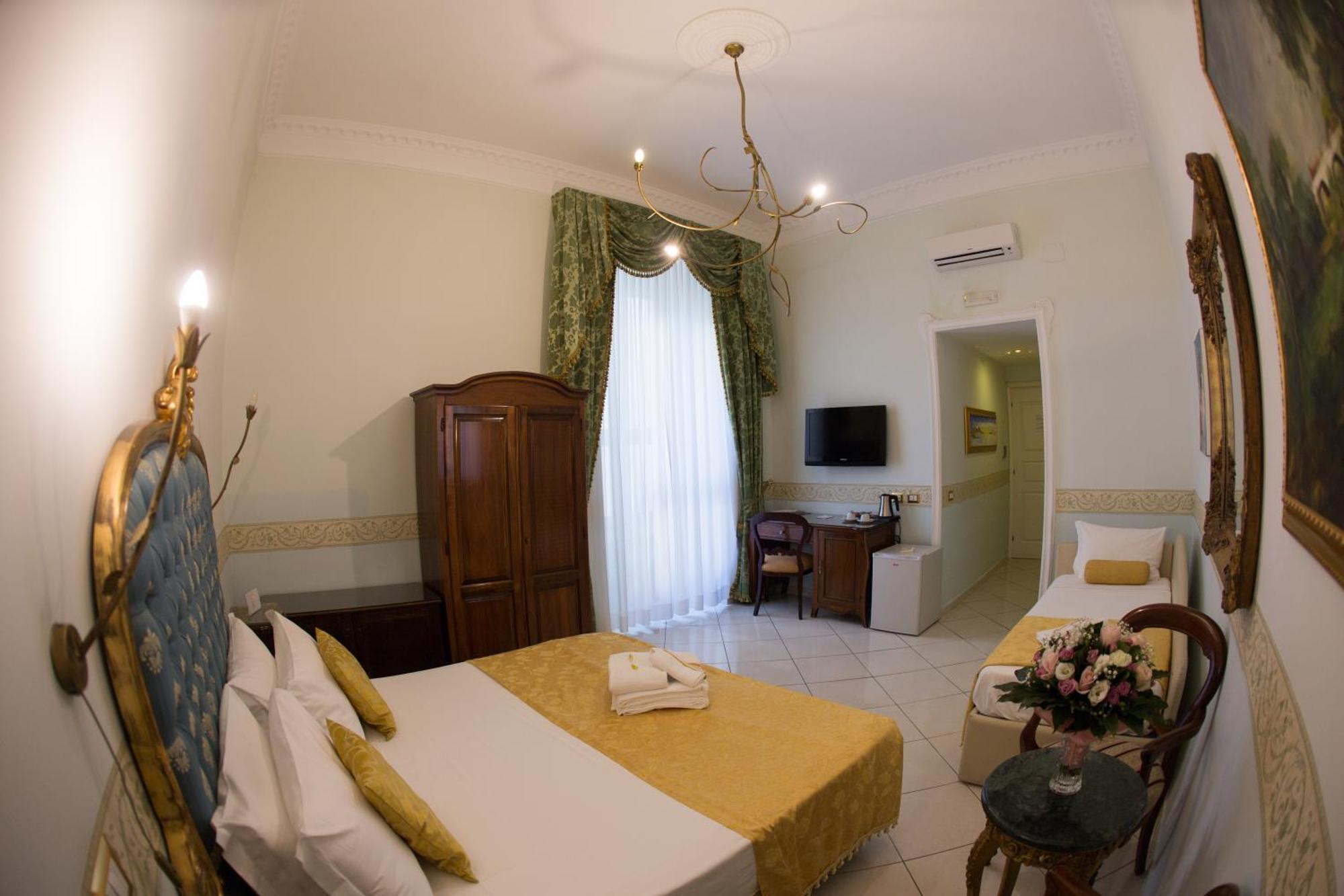 Standard Triple Room,1209383692:JPEG