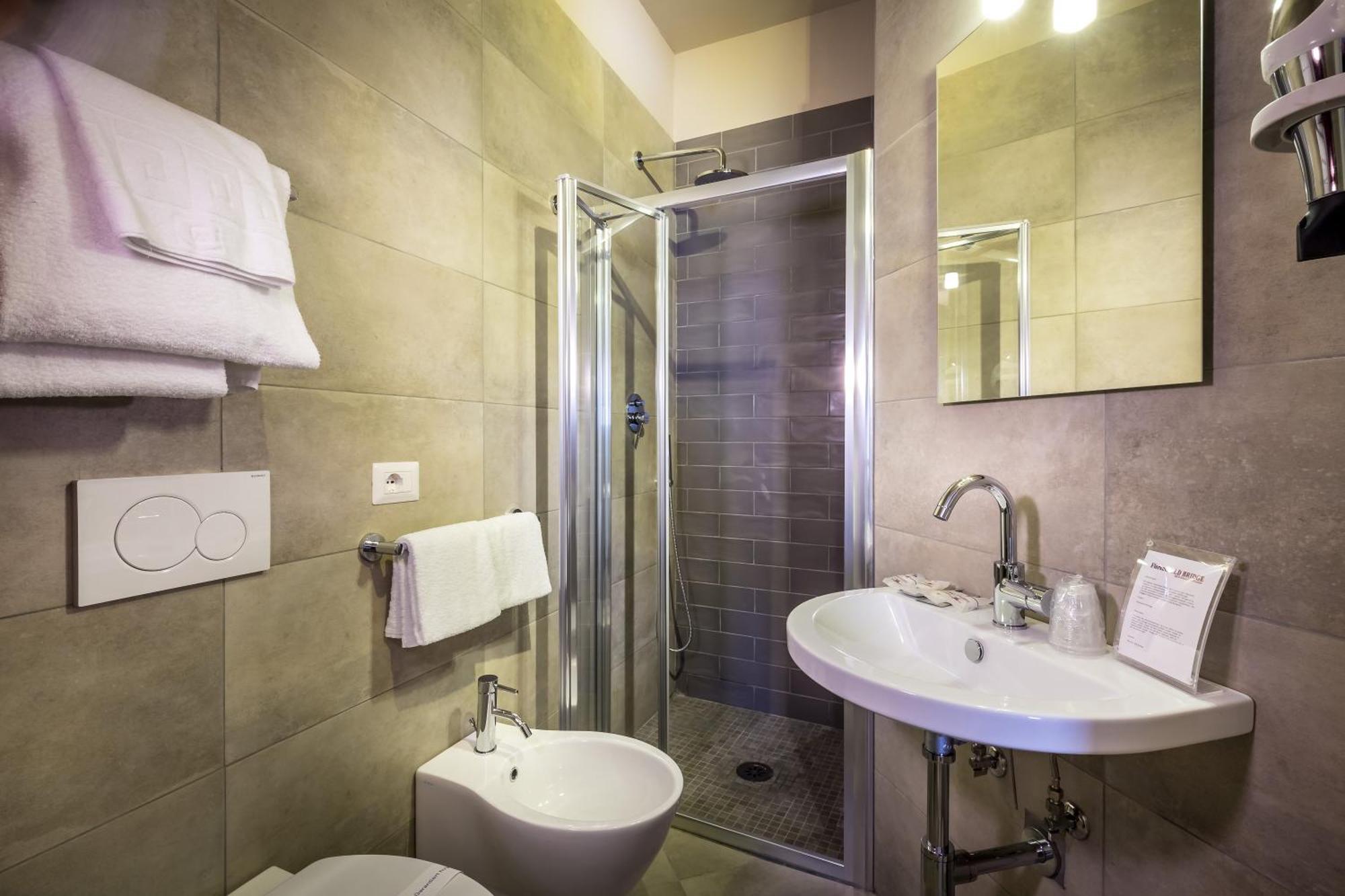 Double Room,1209393379:JPEG